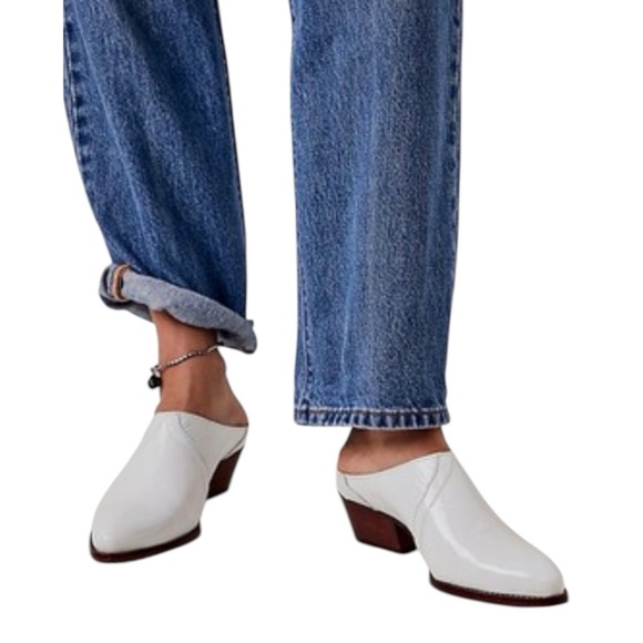 Free People New Frontier White Patent Leather Western Slip On Mules Womens 37 - Picture 1 of 16